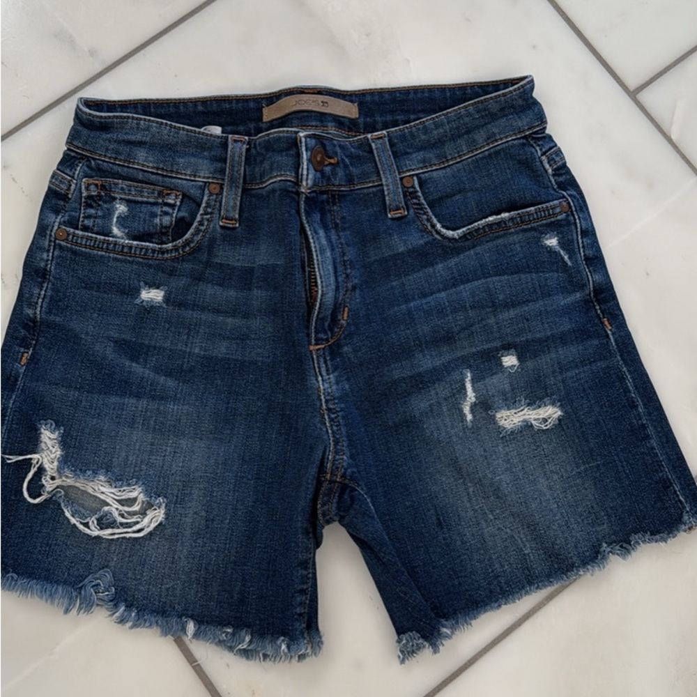EUC Joe’s Jeans Distressed Short